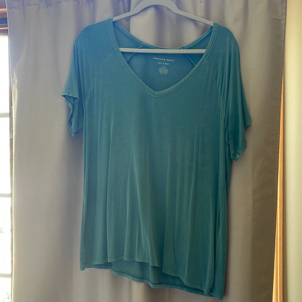 SOFT & SEXY TEE